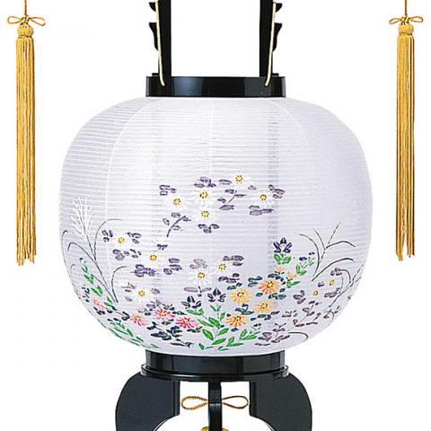 お買い得価格の大内デザイン盆提灯「10号 小菊」。豪華な花模様が魅力の盆ちょうちんです。