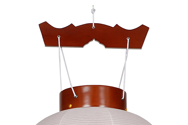 木製の御所デザイン盆提灯「芙蓉」。毎年一番人気の商品です。